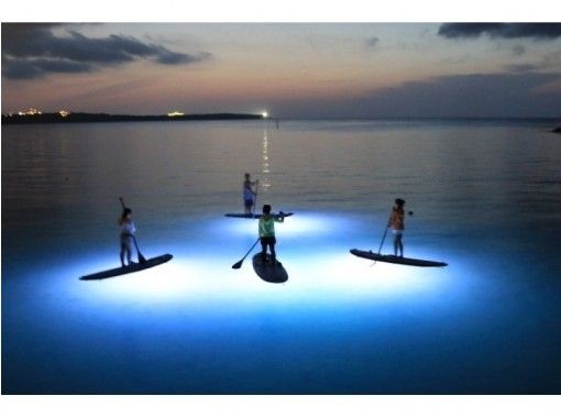 【青の洞窟・読谷・恩納】夜から遊べるよ？星空も楽しめる★ナイトSUPコース★の画像