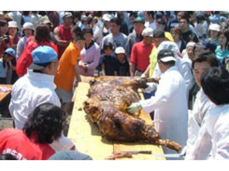 【北海道・札幌発着】第30回・白老牛肉まつり2019!ランチ焼肉券付きお祭りライナー