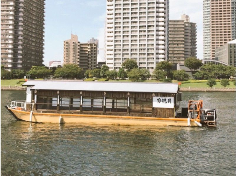 【築地出発】豊洲市場と築地場外市場プロガイド付見学&2020年イベント会場観覧クルーズ【14151】