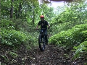 [山梨县/富士山麓/下坡长] 乘坐MTB下山！富士山麓小速降长程