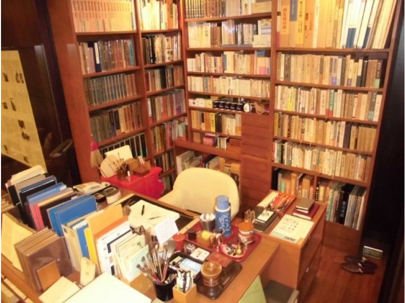 著名な文豪の歴史と生涯をたどる旅!日本を代表する文豪記念館めぐりバスツアー【14114】