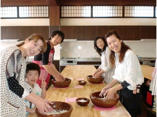 【福井県・越前】自分で打って食べる贅沢！越前そば発祥の地でそば打ち体験の画像