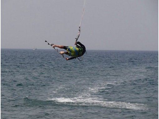 [Fukui ・ Mikuni / Takasu] Kite board 1-day experience course Experienced instructors will take lessons!の画像