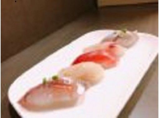 [Tokyo ·Taito】 adult Let's make "Kirizushi" of mind! Authentic grip sushi experience!の画像