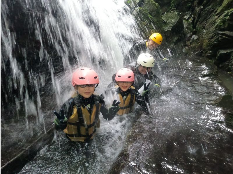 【北海道・SUP体験】透明度の高い支笏湖の湖面をクルージング！SUP体験（半日コース）の画像