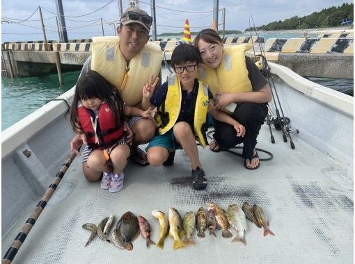 [距离冲绳美丽海水族馆 3 分钟车程] 一组包船钓鱼，满足 3 小时的享受计划 ♪ ♪の画像