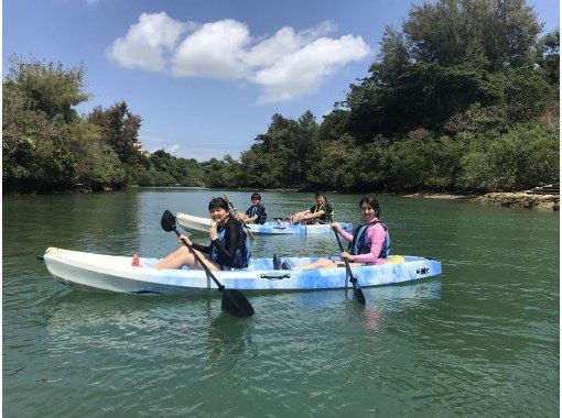 [Yomitan/Kadena] 2 to 3 years old OK! A certified guide carefully lectures from beginners! Hijagawa Mangrove Kayakの画像