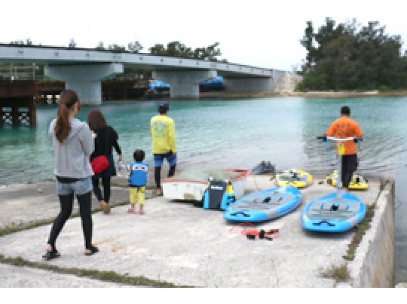 【沖縄・宮古島】SUPペダルボートでリバートレッキングツアー！３才のお子様から参加可能！