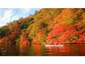 ≪10, 13時≫　日光中禅寺湖で絶景のカヌーツアー　少人数・貸し切り・写真付き