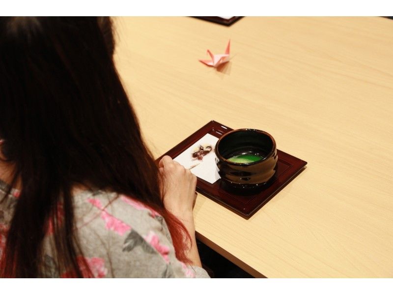 【東京・神田明神】EDOCCO茶屋★日本舞踊ショー！抹茶＆和菓子・書道・折り紙・和装着付け体験付き！