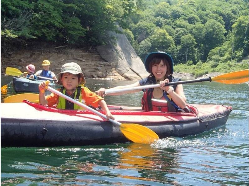 【群馬・水上/みなかみ】美しい湖へ漕ぎ出そう★カヌー体験(半日コース)