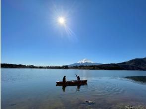 [山梨縣/河口湖]春暖花開，河口湖加拿大體驗，90分鐘清晨課程，獨木舟湖上漫步&留下回憶的旅行の画像