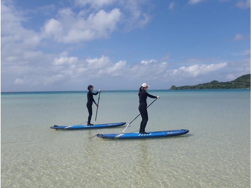 [Ishigaki Island 1-day plan] Relaxing SUP cruise + beach yoga. Completely private for one group!の紹介画像