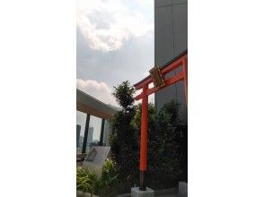 【東京】あんなところで？こんなところで？！！　～GINZAで天空参拝～　空を見ながら、ご利益倍増！？