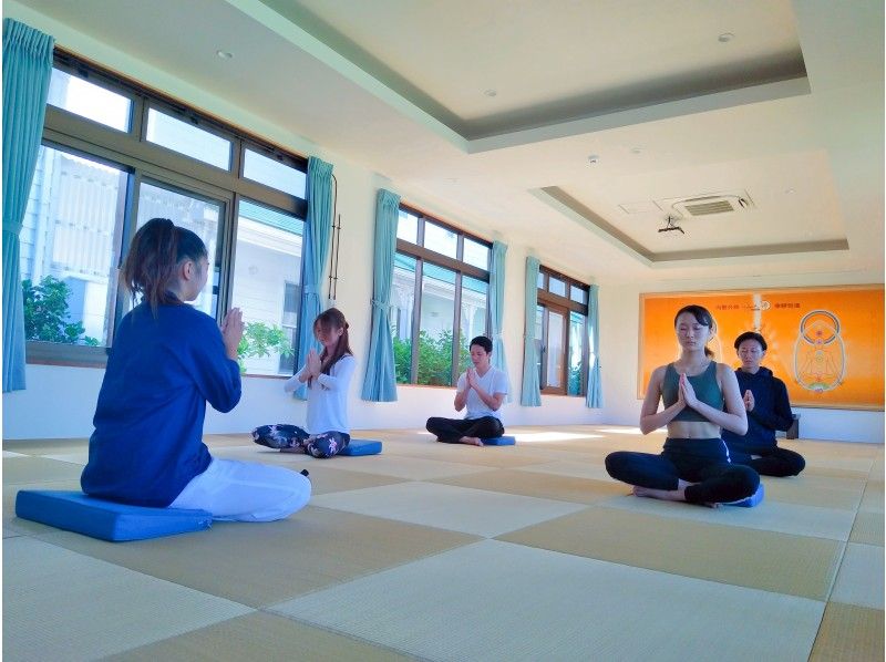 【沖縄・恩納村・半日体験】呼吸＆瞑想会+中国式お茶会プラン　エネルギーチャージ満杯　女性に大人気！
