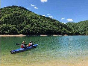【福井県・九頭竜湖】秋も楽しめる！ゆったり手ぶらで楽しめるカヌー体験&ツアー！４才から参加OK！の画像