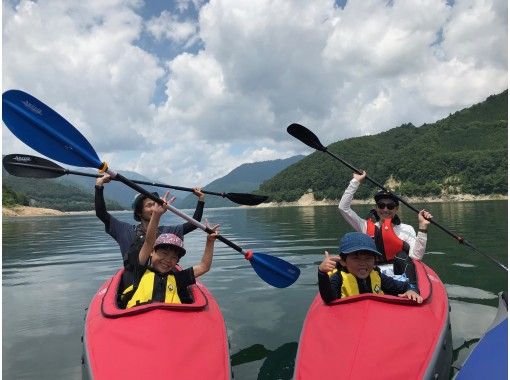 【岐阜県・御母衣湖】☆簡単カヌーツアー☆初めて、ファミリー大歓迎☆４才から参加OK！の画像