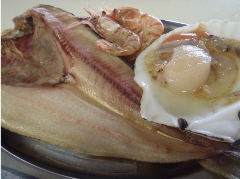 【北海道・札幌発着】流氷砕氷船『ガリンコ号II』乗船体験と昼食は海鮮炉端焼きを舌鼓
