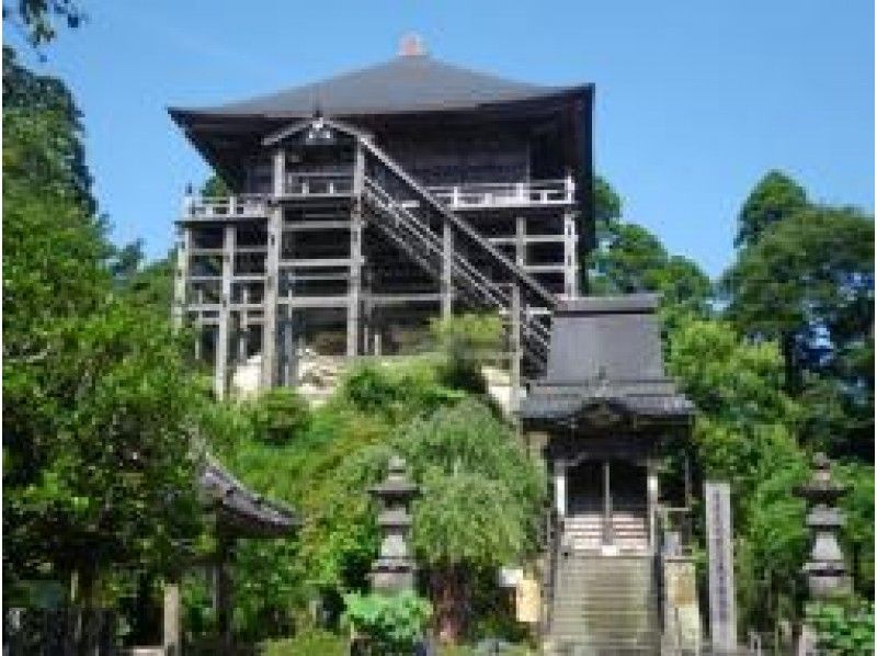 「旧堀田邸」特別公開＆観音堂めぐり～国登録有形文化財の八鶴亭で懐石料理のご昼食【15085】