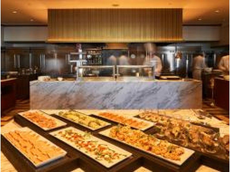 横浜・八景島花火観覧クルーズ~ヨコハマグランドインターコンチネンタルホテルビュッフェ【15190】