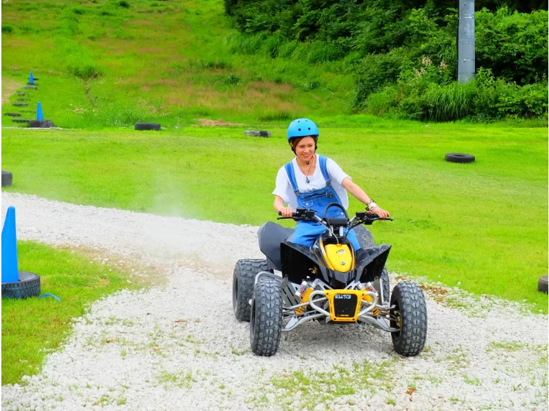 【新潟・湯沢】小さいお子様がいても家族で楽しめる！TKKYバギー体験「ファミリーコース」	