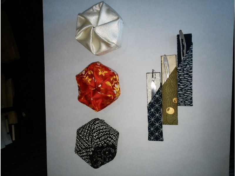 【京都・河原丸太町からすぐ】伝統文化体験（京の手仕事）西陣織、ちりめんで思い出作り