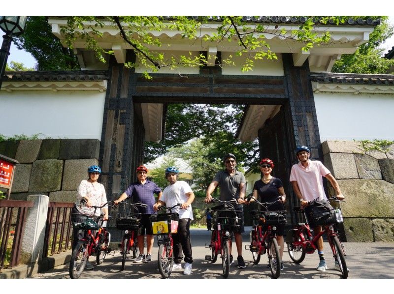 [東京·在23區[導遊]帶導遊！皇宮 - 日比谷球場自行車之旅（下午）の紹介画像