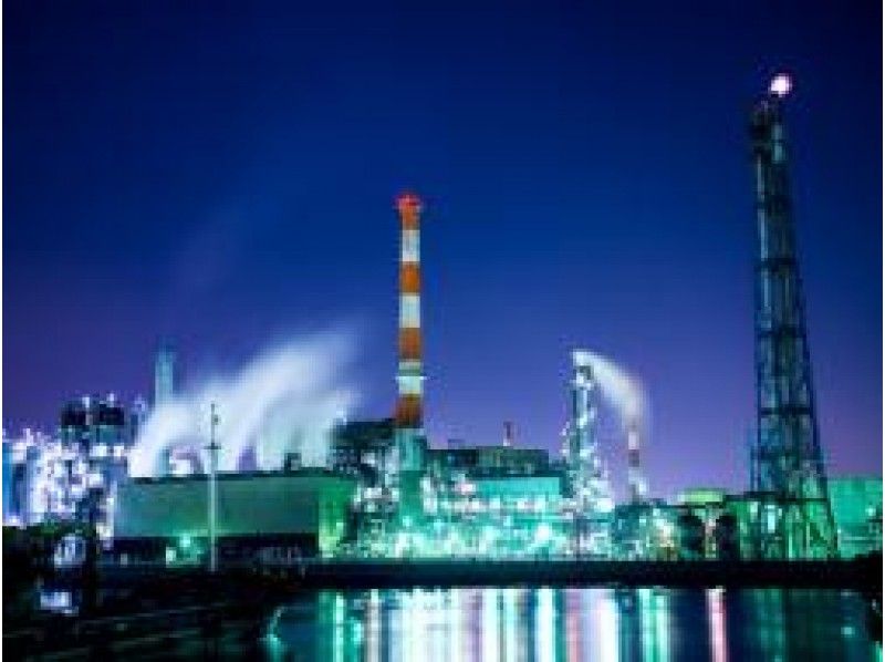 みなとみらい＆工場夜景イルミネーションクルーズと隠れ家カフェの中華アフタヌーンティー【15377】