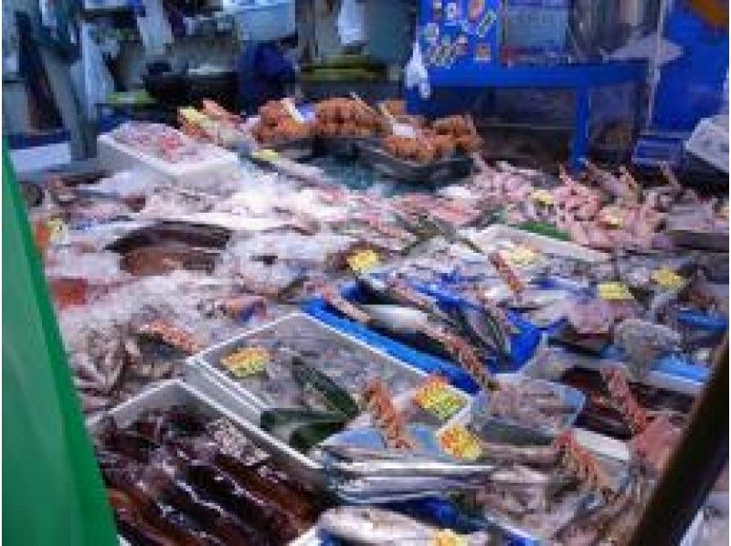 歩いて覚えて脳を活性化！プロガイドがご案内する生まれ変わった魚河岸お買い物散策【15307】