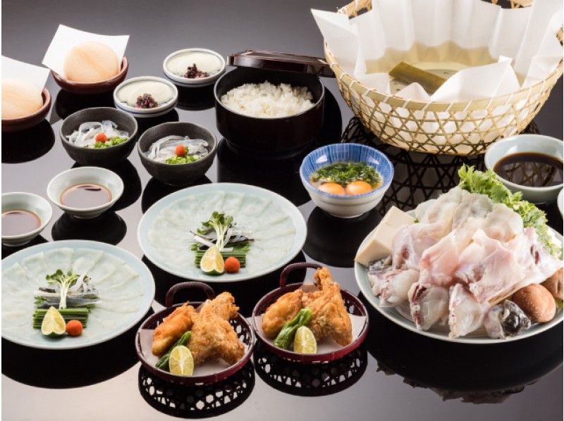 ポケカルお客様限定！料理長解説付きで味わう「最上級の美味しさ」旬の贅沢とらふぐ美食会【15324】
