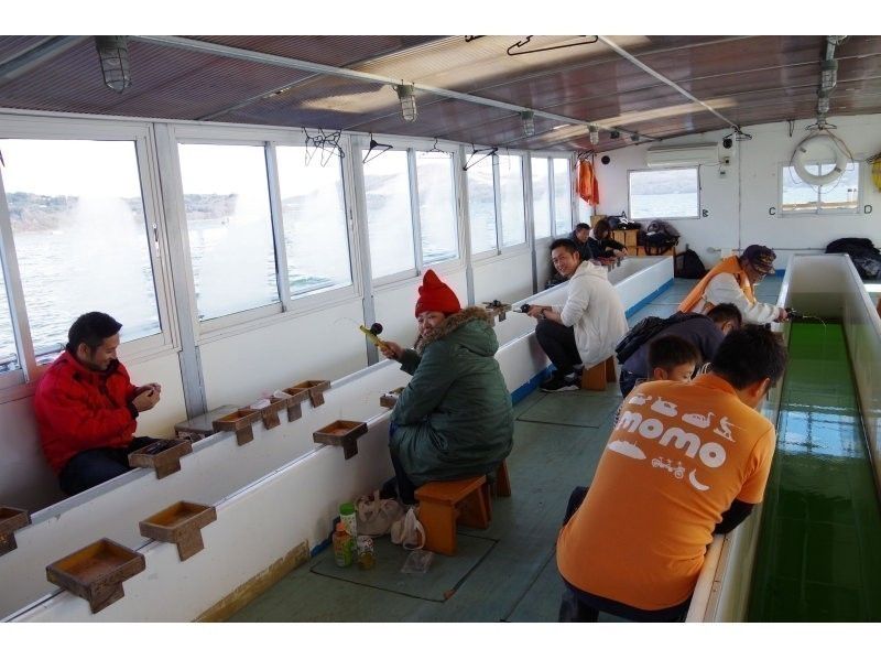 【山梨・山中湖】10名以上の団体様向け 平日限定プラン！ドーム船でワカサギ釣り（3時間）