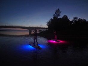 【沖縄・石垣島】サンセット＆ナイトSUP！海の上から眺める夕日は感動！LED付SUP`ボード