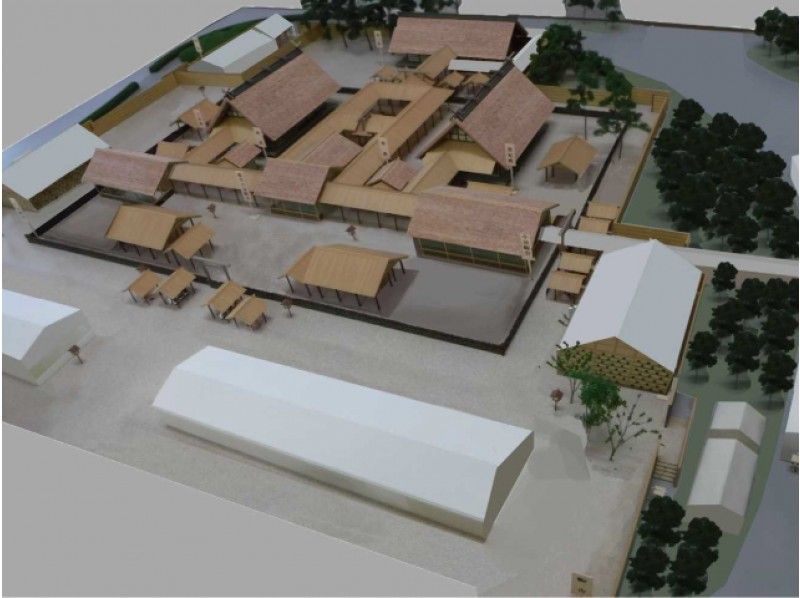世界が注目する建築!「大嘗宮」期間限定公開&ホテルグランドパレスのランチブッフェ付き【15421】