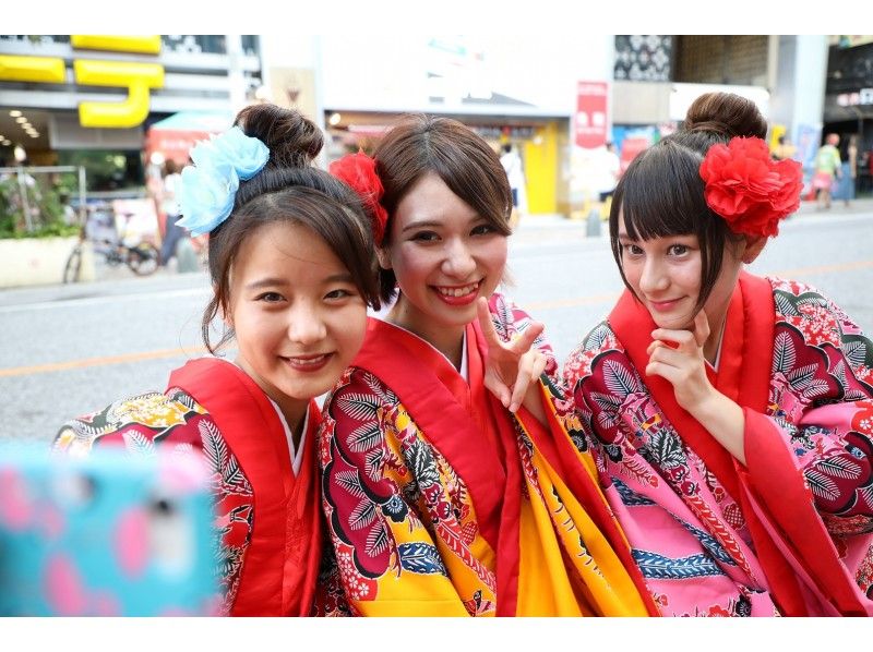 【沖縄・国際通り】女子旅に大人気！琉装を着てお出かけ！映えスポットを探そう！