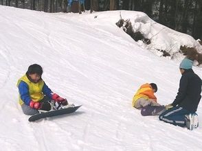 [兵庫縣但馬]兒童的目標！滑雪和滑雪學校（60分課程）