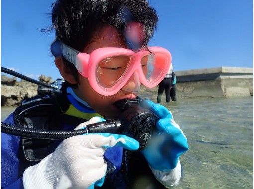 【沖縄・宮古島】新たな世界へご招待！ビーチ体験ダイビング！！水中カメラのレンタル無料！！の画像