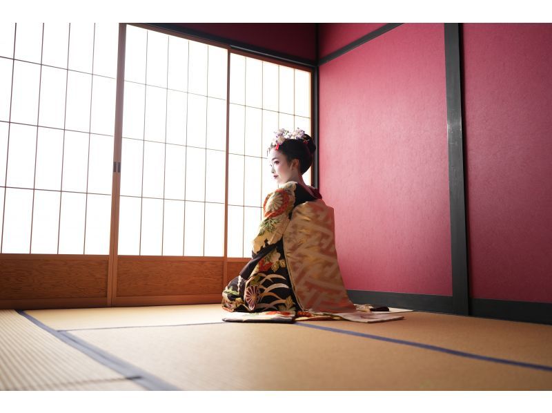 [Kyoto, Kiyomizu-dera Temple] Experience being a maiko at a reasonable price! Maiko photo shoot plan 18,000 yen → 8,900 yen (excluding tax)の紹介画像