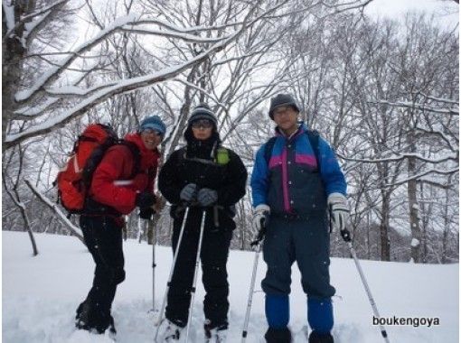 [Gunma Minakami] Safe even for beginners! Snowshoes hike (1 day course) Enjoy from children to seniorsの画像