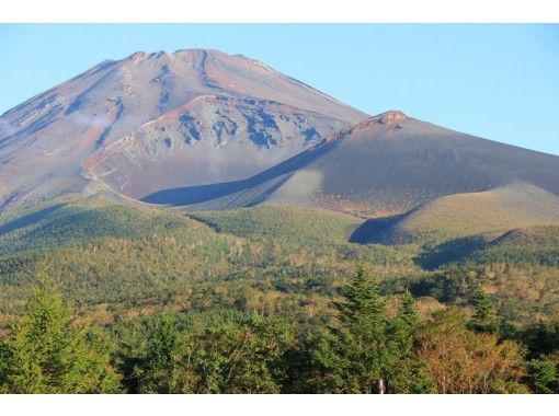 富士山 宝永山 富士登山前の足慣らし企画 大迫力の 富士山宝永火口ツアー アクティビティジャパン