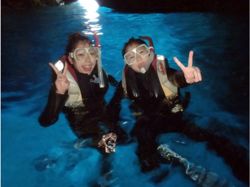 [Super Summer Sale 2024] "Blue Cave Snorkel & 2 Marine Sports Set" for ages 5 and up, photo data service includedの紹介画像