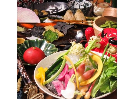[东京，浅草]推荐给素食者！和忍者一起在酒吧喝6种美餐！忍者表演！の画像