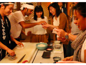 [Miyagi / Sendai] Izakaya Dinner with Tuna Show & Sushi Workshopの画像