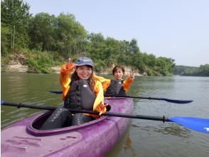 [Hokkaido, Tokachi] Enjoy the magnificent scenery of wild birds and Tokachi! A leisurely canoe tour on the Tokachi River!