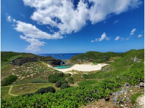 [half-day tour of the South Island] A superb view of Ogasawara! Landing on the South Island of Galapagos, the Orientの画像