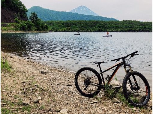 [Yamanashi/Fuji Five Lakes/Lake Saiko] Guided MTB cycling tour! Don't worry if it's your first time!の画像