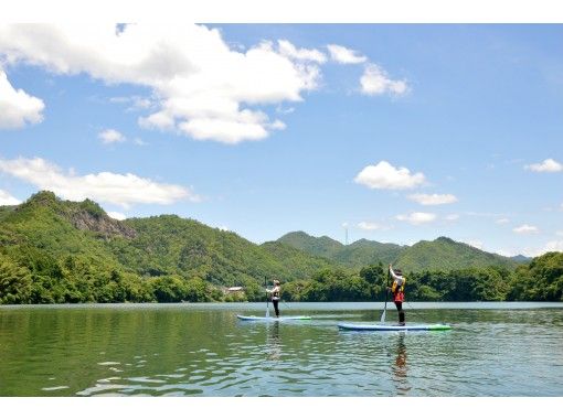 【岐阜・川辺】初心者歓迎 ♪ 岐阜のグランドキャニオン・飛騨川でSUP体験！（2時間コース）の画像