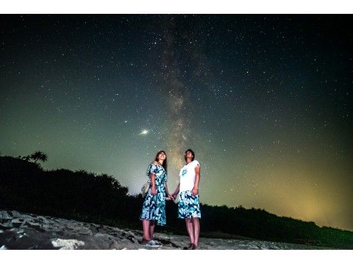 [Okinawa Onna Village] Starry Sky Photo Tour ★ Photographs that will be remembered with your loved ones ★ Pick-up is possibleの画像