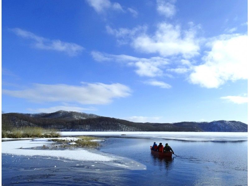 [Hokkaido/Kushiro Wetland] Winter Kushiro Wetland Nature Canoe & Toro Lake Ice Play (Free transportation from Kushiro Station included)の紹介画像
