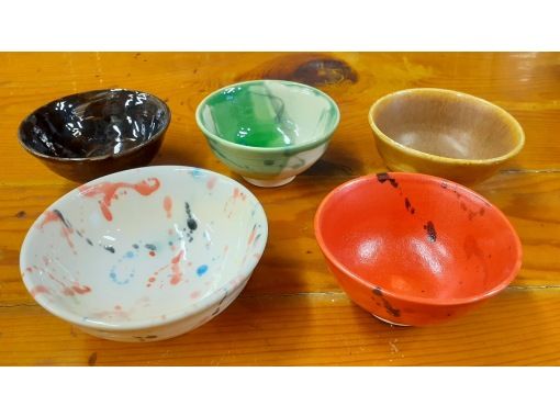 [距離Aichi/Nagoya站5分鐘路程]陶器輪轂經驗40分鐘，可以練習和陶器的生產。與您的教練一起創建一個！ ！の画像