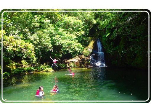 [Okinawa / Iriomote Island] Adanade Waterfall! Kayak & Sawanobori Tour! It's OK empty-handed! (With lunch)の画像